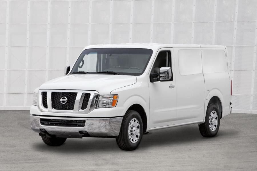  Nissan NV 2011 года  (фото 9 из 14)